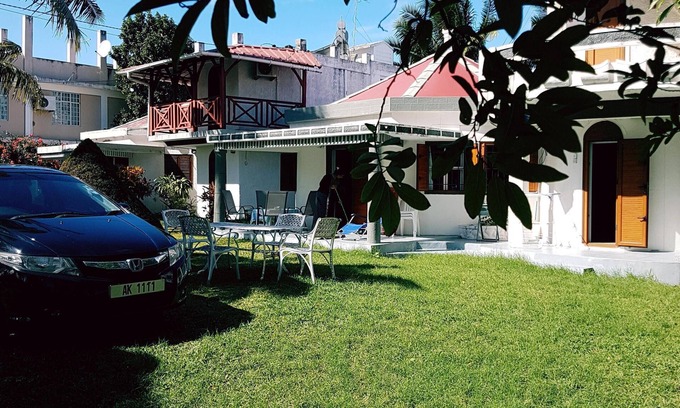 Pereybere House | Villa in a tropical garden- GREAT DISCOUNT, 350 INSTEAD OF 490
