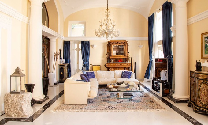 Capri Villa | Villa in Capri town & Private Yacht