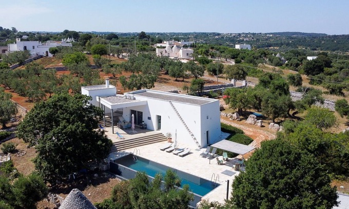 Cisternino Villa | Villa in Cisternino with 3 bedrooms sleeps 6