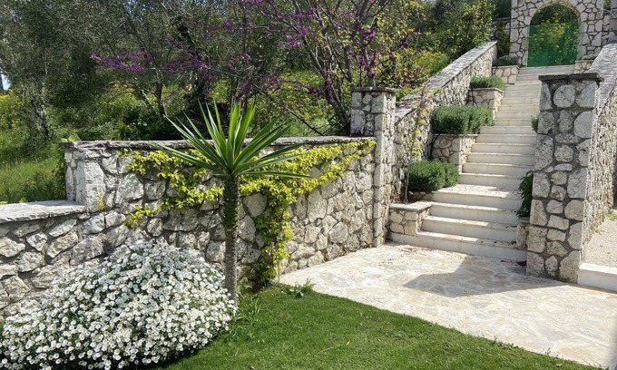 Agios Ioannis Villa | Villa in Corfu with Pool & Amazing Views - The Grove