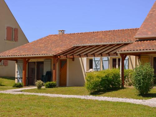 Lanzac House | Villa in France with Private Garden