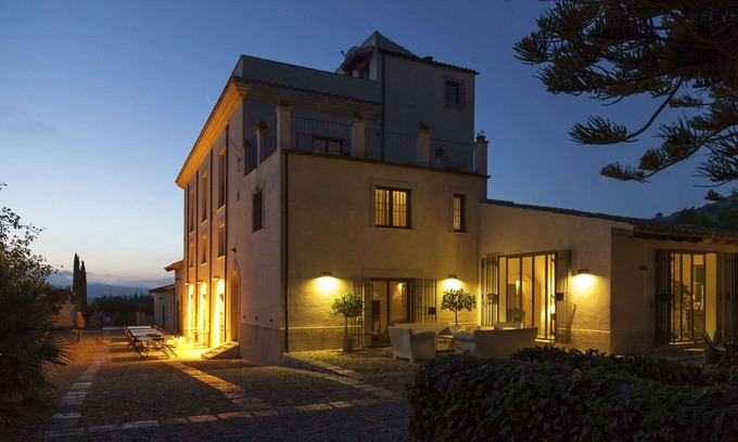 Palma di Montechiaro Villa | Villa in Gaffe with 19 bedrooms sleeps 36