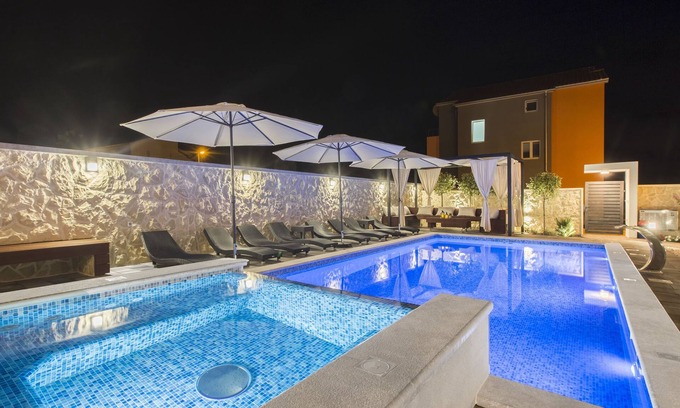 Grebastica Villa | Villa in Grebatica with Pool