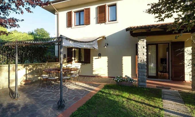 Pratovecchio Villa | Villa in Lonnano with Private Pool