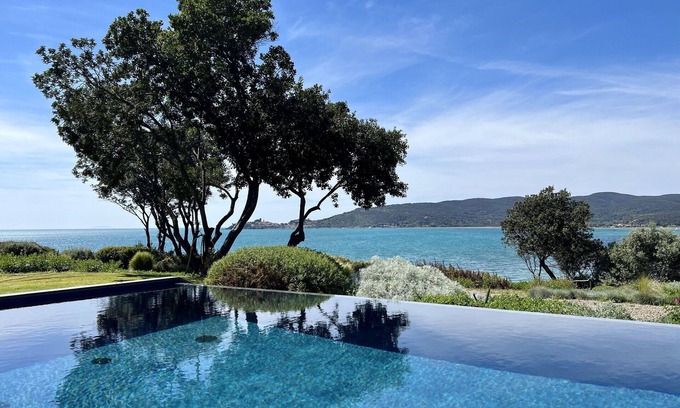 Orbetello Villa | Villa in Orbetello with 10 bedrooms sleeps 22