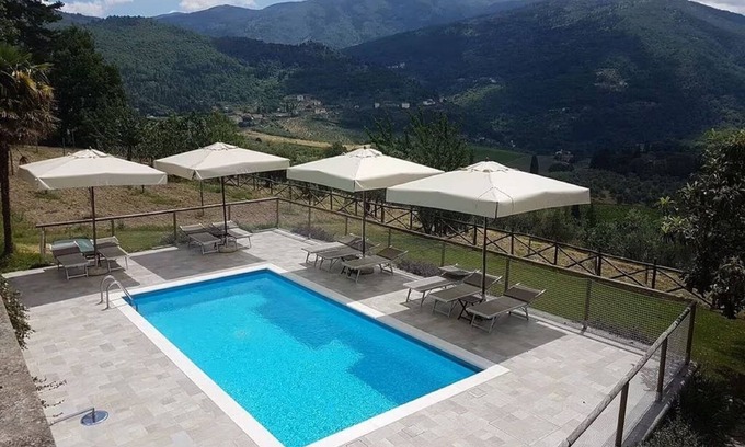 Pelago House | Villa in Pelago with Pool near Beach