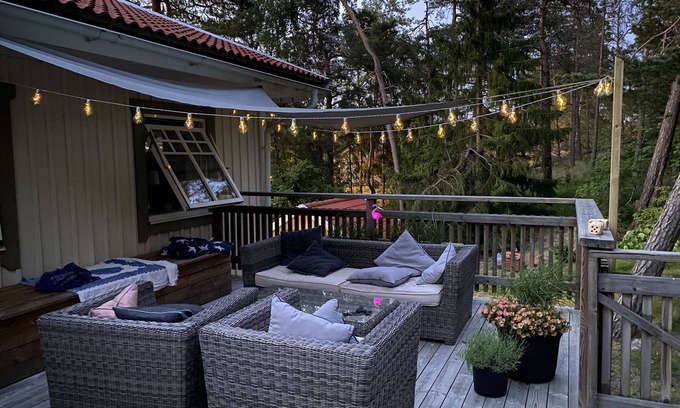 Alta House | Villa in quiet and beautiful Älta for rent