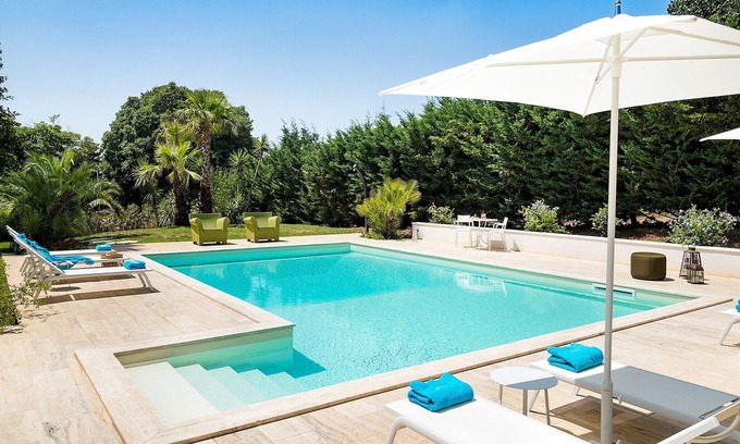 Salemi Villa | Villa in Salemi with Pool and Garden