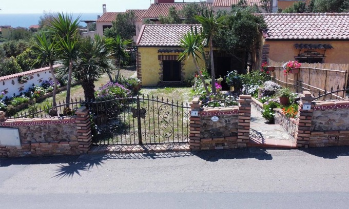 Torre dei Corsari House | Villa in the center of Torre dei Corsari - sea view (300 meters from the sea)