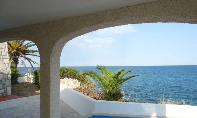 Vinaros House | Villa in Vinaròs with Sea Views & Pool