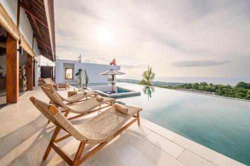 Banjartegehe Villa | Villa Irrawaddy Lovina