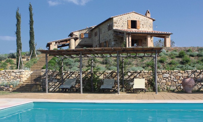Monticchiello House | Villa with panoramic views of Pienza and Val d'Orcia