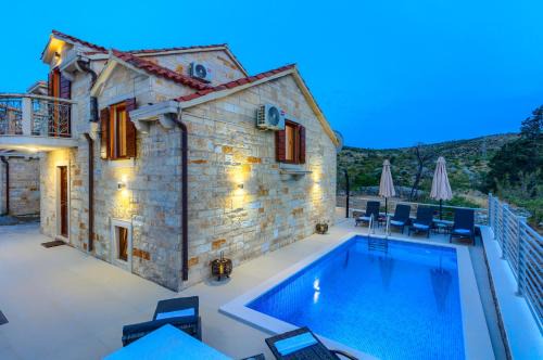 Dracevica Villa | Villa Izabela with private pool and beautiful view