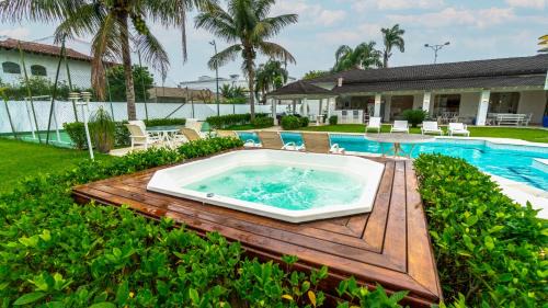 Peninsula House | Villa Jardim Acapulco - Guarujá - Praia de Pernambuco