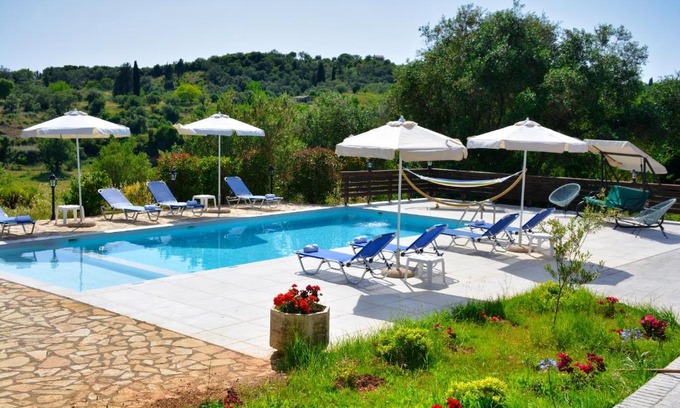 Limni House | Villa Jazz Rock with Large Private Pool