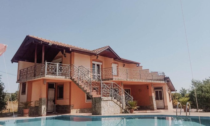 North Macedonia Apartment | Villa Katerina & Pool