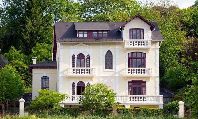 Lourdes Bed & Breakfast | Villa l'Orante