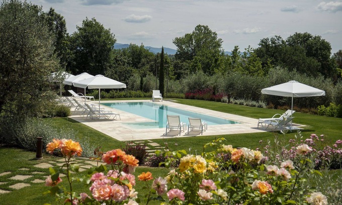 Foiano della Chiana Villa | Villa LA Fonte Promoted By WeekHomes.com