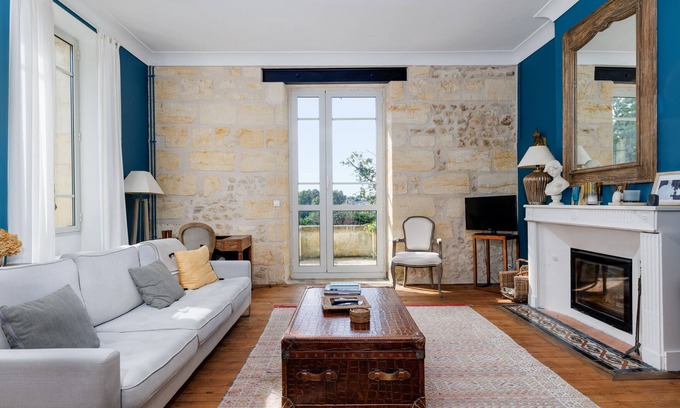 Carignan-de-Bordeaux Villa | Villa 'La Papautiere Bis' with Wi-Fi