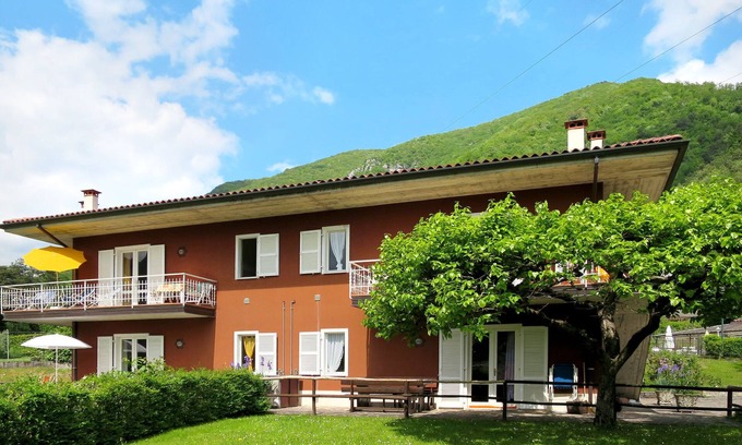 Vesta House | Villa Laura by Interhome