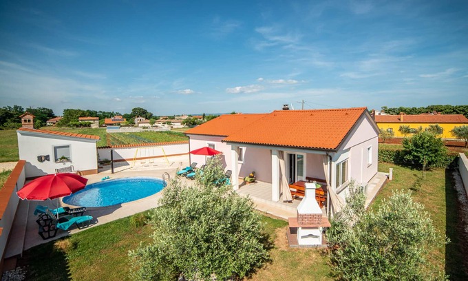 Marcana House | Villa Lavanda with pool, 7 km from the sea, barbecue, free WiFi