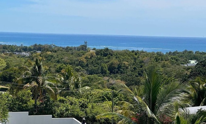 Sainte-Anne House | Villa Le Jenael Resort *