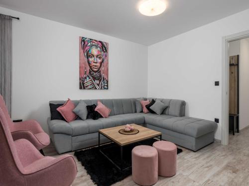 Lipa Villa | Villa Lemily - Five Bedroom with Swimming Pool