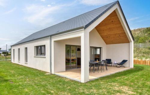 Saint-Germain-sur-Ay House | Villa Les Oyats