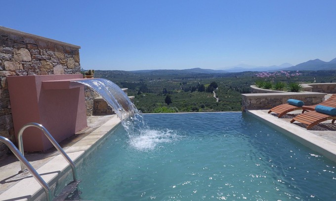 Paidochori Villa | Villa Liodosifis | Private heated* pool & amazing seaview