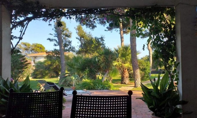 S'oru e Mari Villa | Villa "Lisa Best Vacation Ever" close to the Beach, with Sea View & Private Terrace