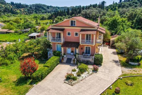 Peroulades Apartment | Villa Logas