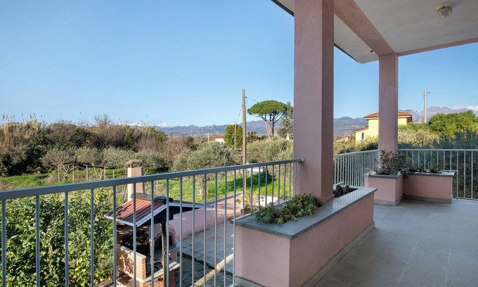 Ameglia Villa | Villa 'Lucia' with Mountain View, Private Terrace and Wi-Fi