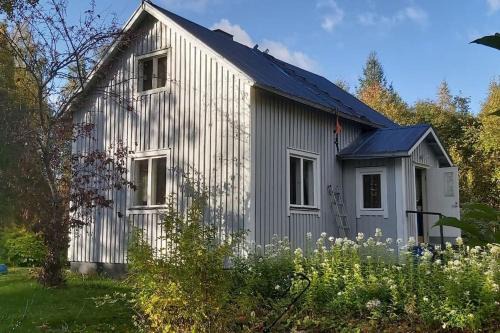 Kontiolahti Ski Chalet | Villa Mäntysaari luonnonrauhaa kaupungin lähellä.
