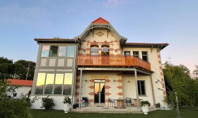 Andernos-les-Bains Bed & Breakfast | VILLA MADY