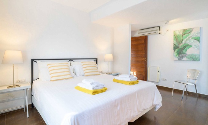 Los Mojones Villa | Villa Marisol, Heated Swimming Pool Los Mojones