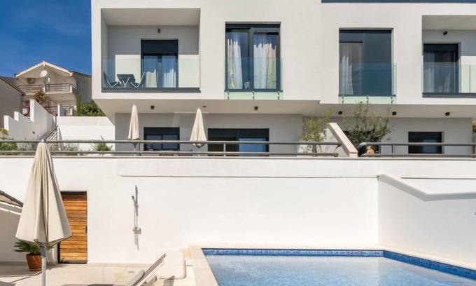 Businci House | Villa Meri 2 by Interhome