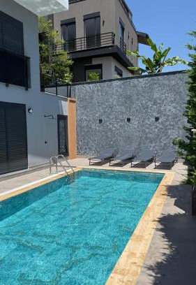 Lara Villa | Villa Mia - 4 km to the sea 9 km to the airport
