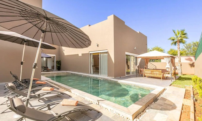 El Aggada Villa | Villa Mima: Contemporary Luxury with Heated Pool in Marrakech