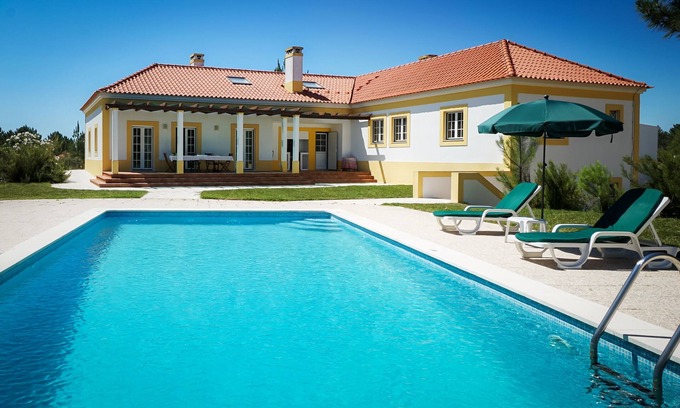 Santa Maria do Castelo House | Villa Moínho 44 - A modern and relaxing house!
