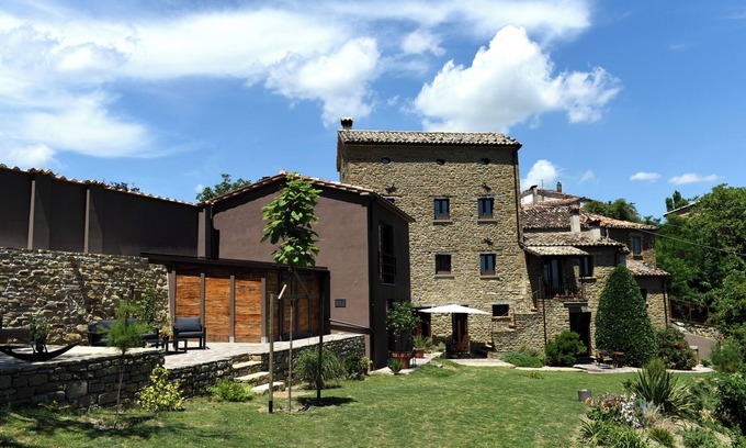Lunano Apartment | Villa MOKA Apartment "PAULA" in a medieval farmhouse; in Montefeltro (Le Marche)