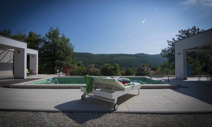 Brkac Villa | Villa Montecolori - Istrian holiday in nature, far from others