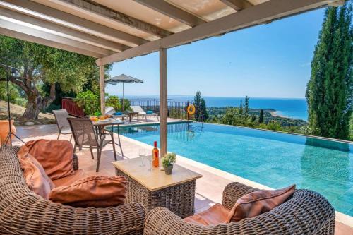 Eleios-Pronnoi Villa | Villa Morea by Villa Plus