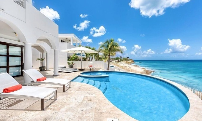 Plum Bay Villa | Villa Mumbai | Beach Front - Located in Wonderful Cupecoy with Private Pool