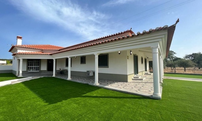 Ponte de Sor Cottage | Villa na Barragem Montargil com Piscina