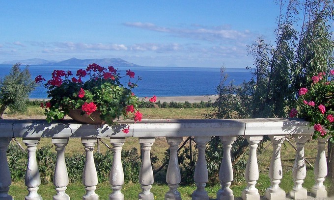 San Giorgio Villa | Villa near the sea with wonderful wiew of Aeolian Islands