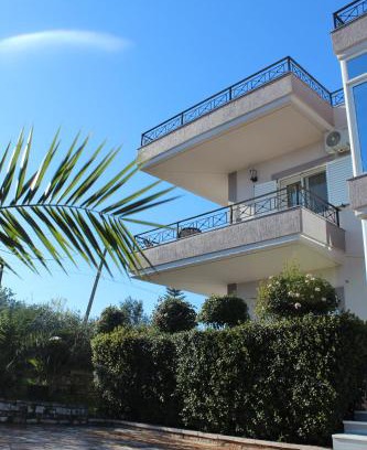 Aliko Apartment | Villa Nefeli