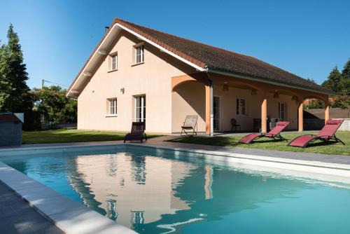 Ladignac le Long Villa | Villa neuve avec piscine 6 personnes en limousin