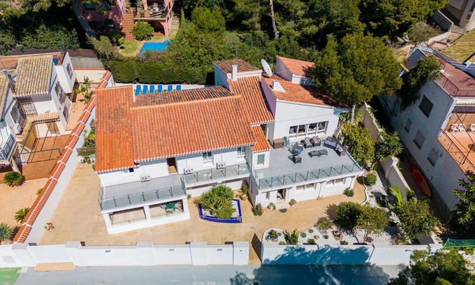 Orihuela Costa Villa | Villa next to award winning beach (VT471875A)