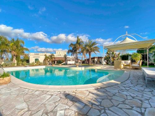 Scorrano Villa | Villa Nicrys by Perle di Puglia