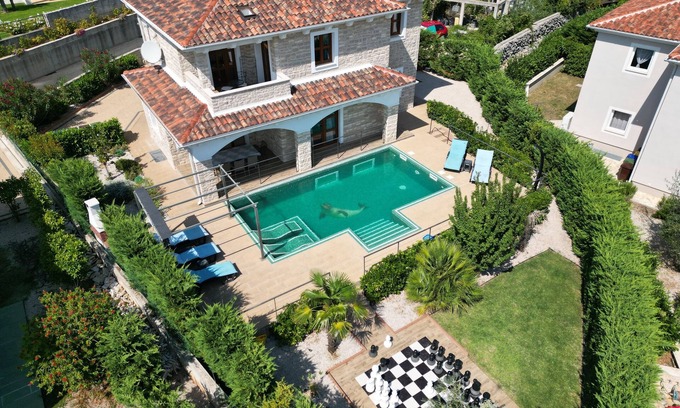 Kornic House | Villa NOAH (5*) ; Stone house, heated indoor pool, jacuzzi, sauna, fitness room